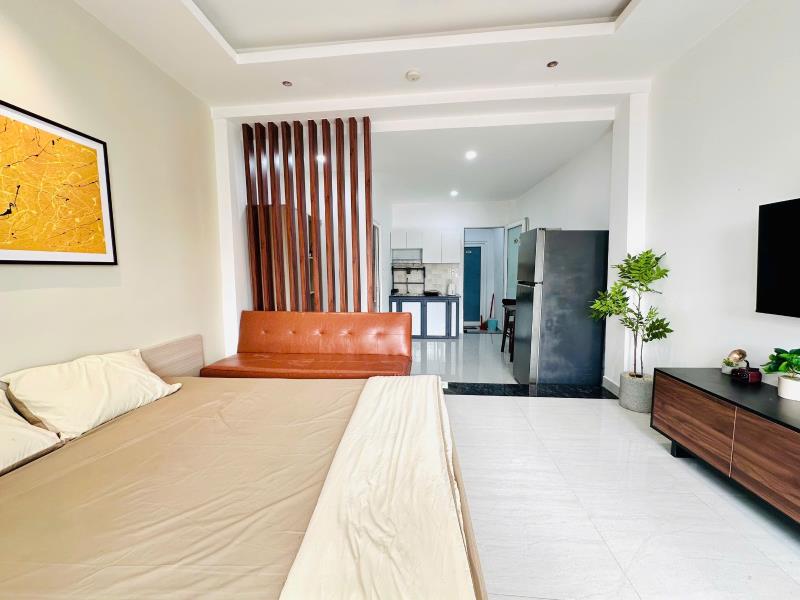 Cho thuê căn hộ có ban công thoáng full nội thất xô viết nghệ tĩnh bình thạnh, sát q1, gần ngã tư hàng - Ảnh 3