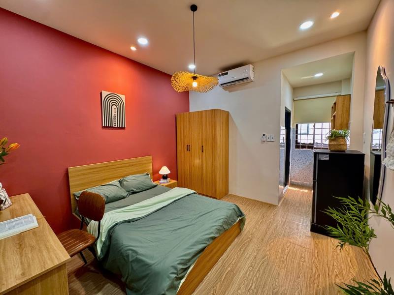 Cho thuê căn hộ cửa sổ thoáng full nội thất đường đào duy anh quận phú nhuận, sát q1, q3