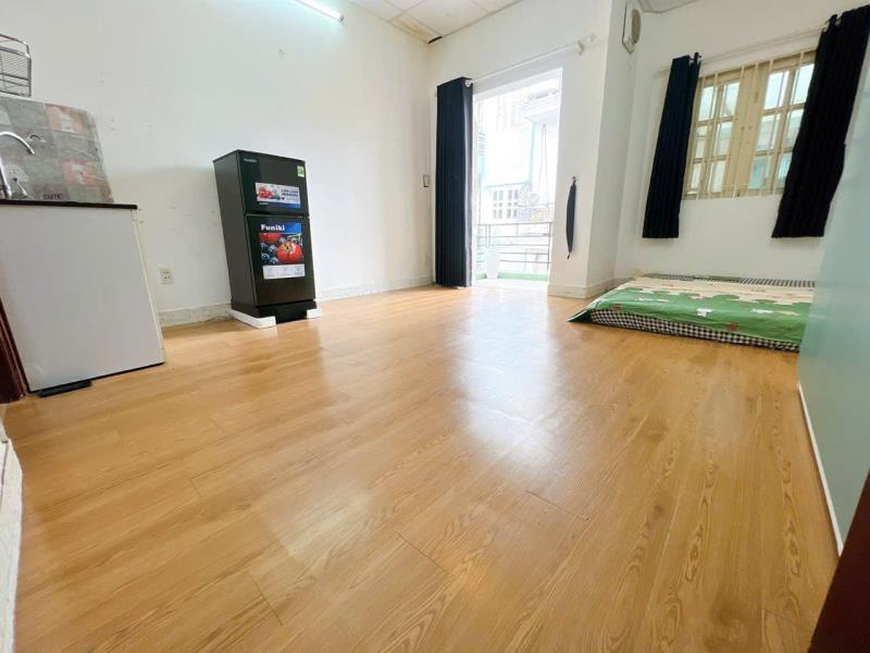 Cho thuê căn hộ có cửa sổ thoáng mát - gần chợ bà chiểu - đinh bộ lĩnh - bình thạnh - Ảnh 3