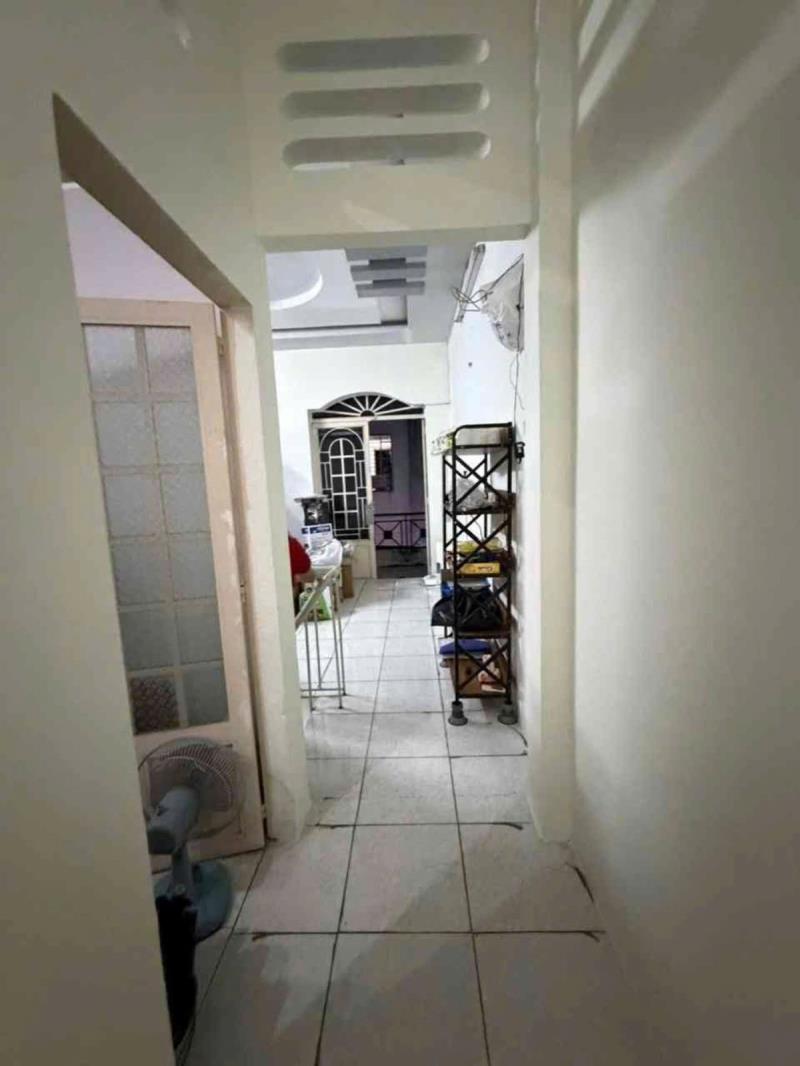 Chính chủ gửi bán – lô góc 2 mặt hẻm – nhà 3 tầng – gần 50m2 – shr - thạnh lộc 13