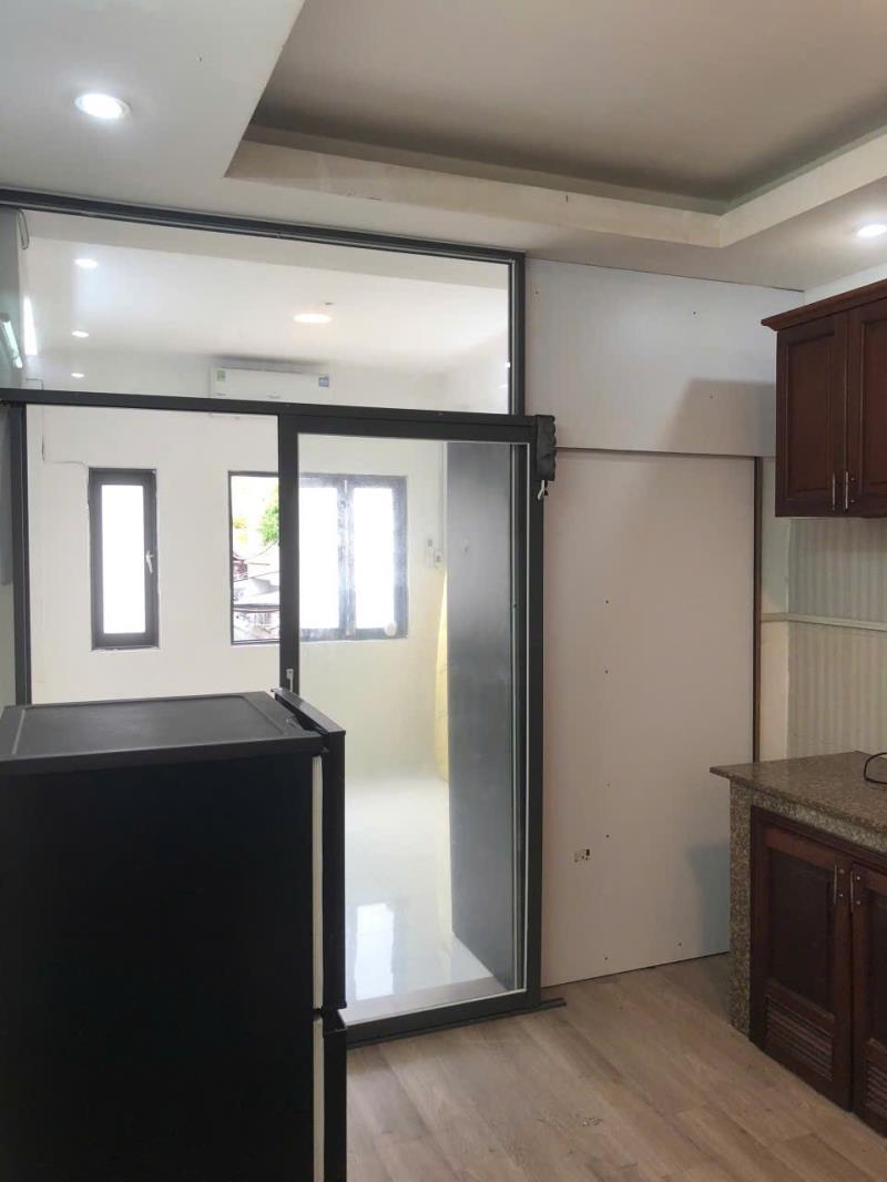 Chỉ 6tr – căn hộ tách bếp, cửa sổ lớn thoáng mát tại đào duy anh, phú nhuận, giáp gò vấp, thuận tiện đi sân bay & công viên gia định 🍳 bếp tách riêng biệt: khu nấu 
