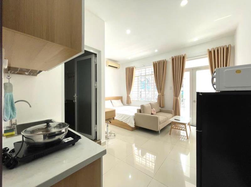 Cho thuê căn hộ có ban công và cửa sổ lớn full nội thất đường phan đăng lưu quận phú nhuận, sát q1, bình thạnh