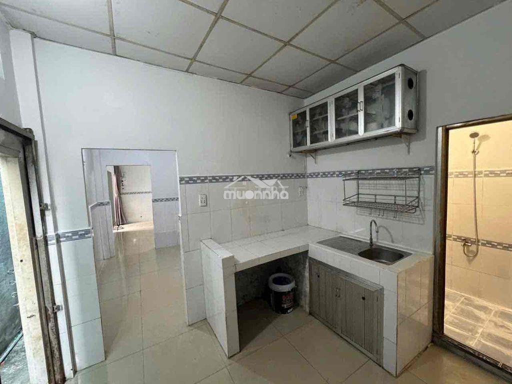 Nhà cấp 4 50m2 ngay đại học luật, sát nhà thờ fatimal bình triệu - Ảnh 4