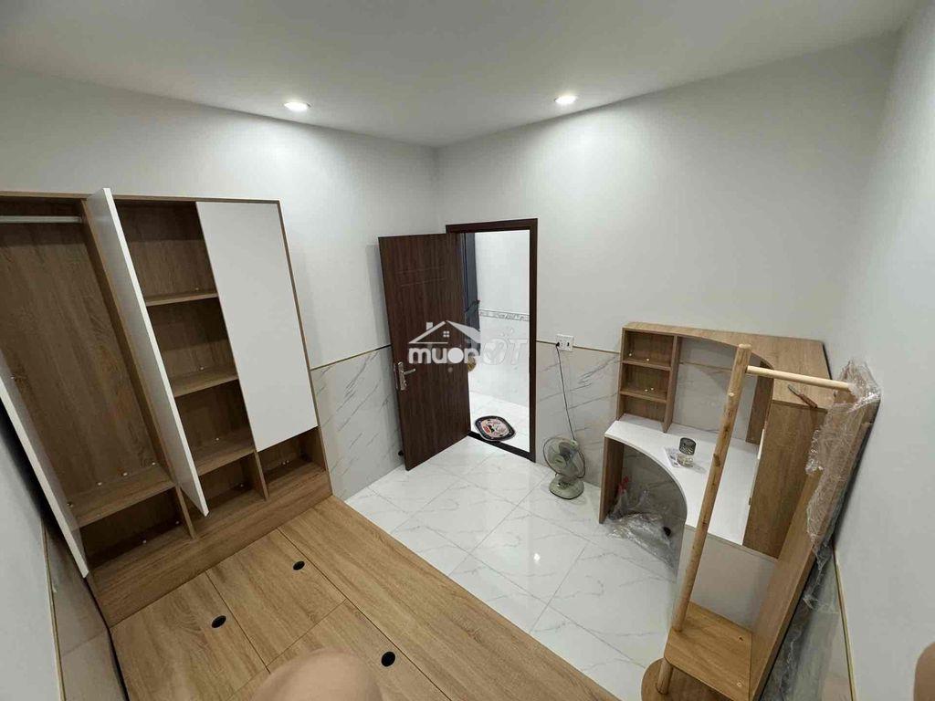 Bán nhà gò xoài 5,5 x14m, shr, nhà mới đẹp sổ công nhận đủ - Ảnh 4