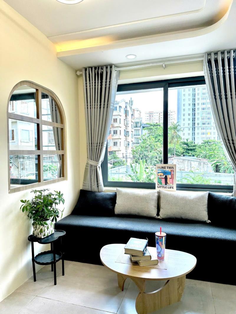 Cho thuê căn hộ 1 phòng ngủ 40m2, decor đẹp, màu be, cửa sổ lớn, full nội thất – nguyễn xí, bình thạnh gần ngã tư hàng xanh và đại học ftu, uth - Ảnh 4