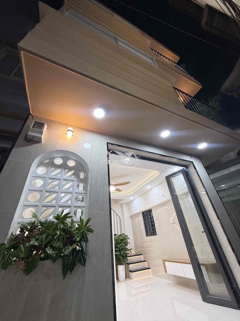 Nhà phạm văn chí q6 trệt 2 lầu nhà đẹp ở lièn 27m2 cách mt 1 căn - Ảnh 4