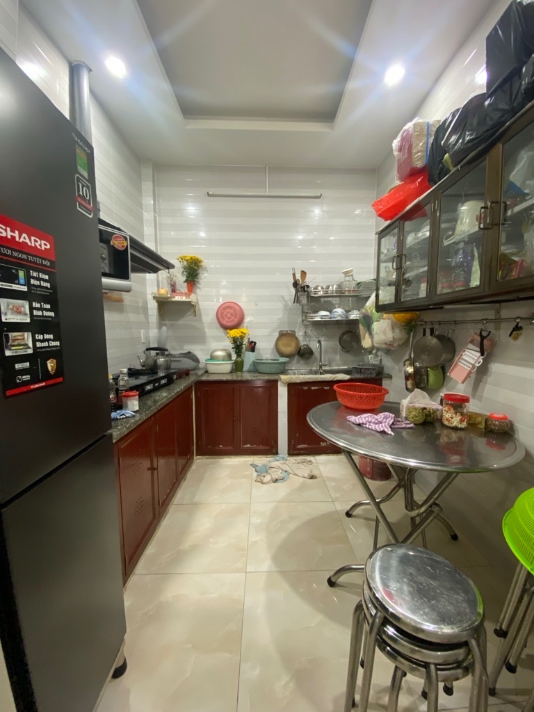 Nhà 3 tầng gần 50m² – công năng đầy đủ – hẻm ô tô, shr – giá 3 tỷ - Ảnh 2