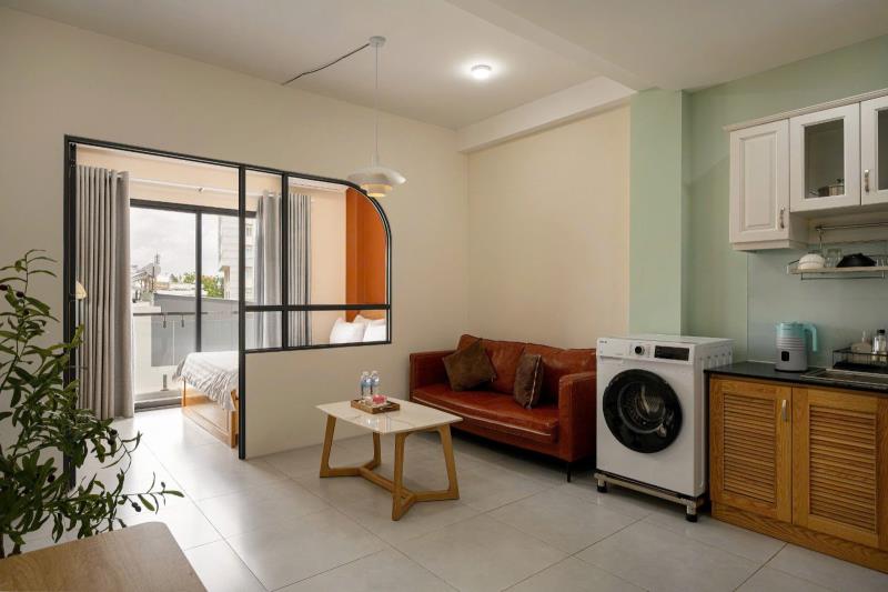 Cho thuê căn hộ studio ban công rộng rãi 40m2 | gần công viên gia định - phú nhuận - bình thạnh