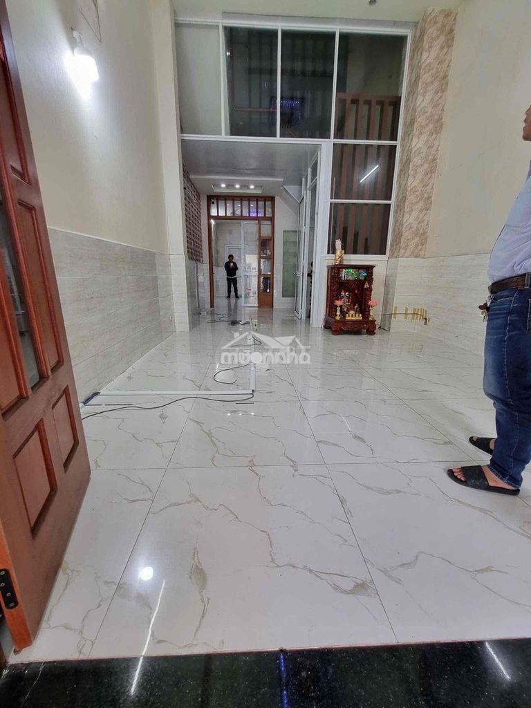 Nhà hẻm lê văn quới (4x19m), 3 lầu, 5pn-5wc