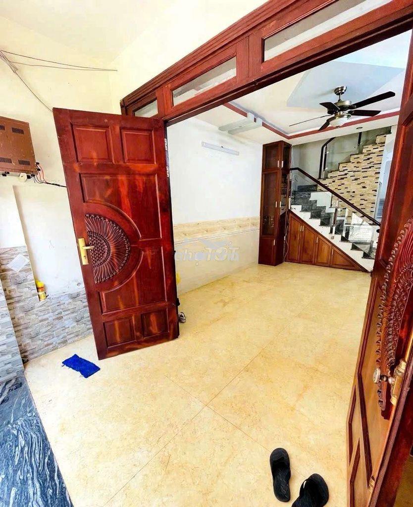 Nhà thuê 5×14m .3 lầu full nội thất  cọc 1th bình thành bình hưng hb. - Ảnh 2