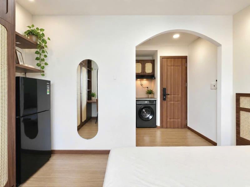 Cho thuê phòng gần công viên làng hoa chỉ 5 phút đi đường full nội thất nhà mới 100% _thang máy_hầm xe_bancol_cửa sổ ! - Ảnh 2
