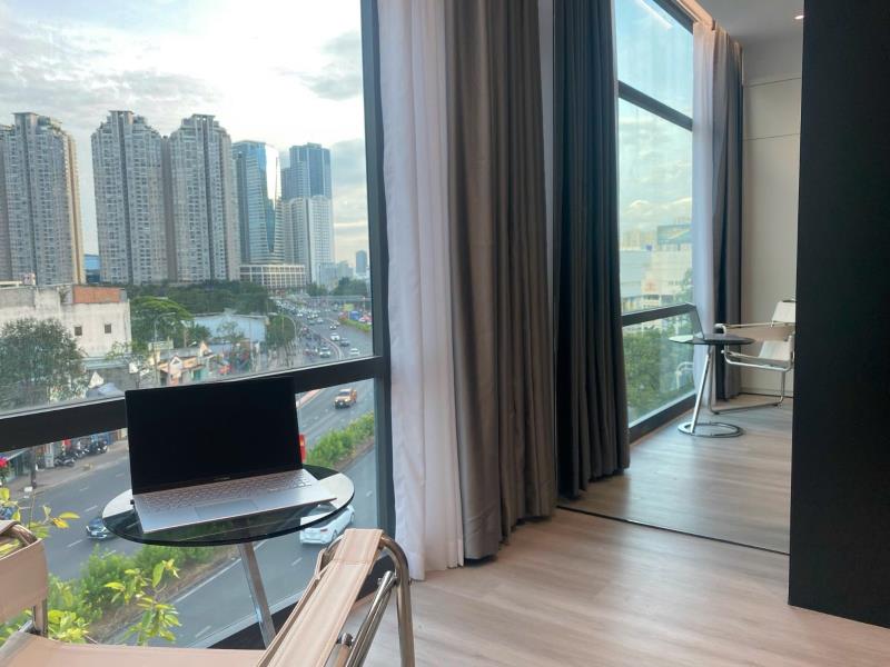 Cho thuê căn hộ 1 phòng ngủ tại bình thạnh, full nội thất, cửa sổ lớn, máy giặt riêng, view thành phố, gần quận 1 - Ảnh 3