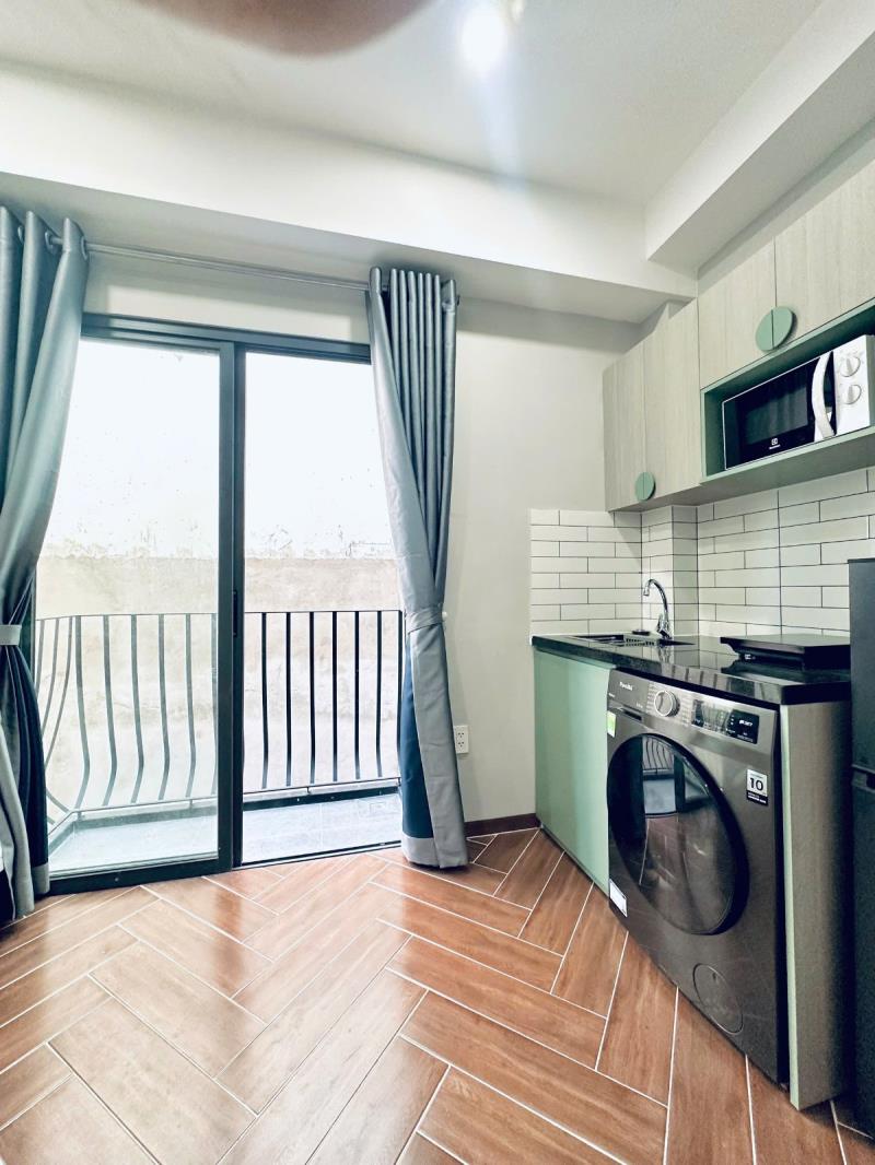Cho thuê căn hộ full nội thất siêu thoáng tại bùi đình túy gần q1