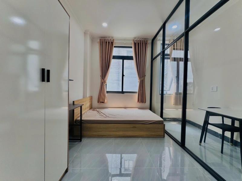 Cc mini full nội thất thang máy khu sân bay