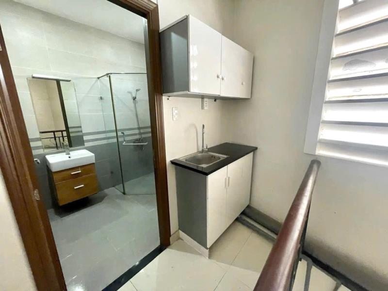 Phòng studio 40m2-chu văn an-nhà có bảo vệ-gần hàng xanh-hutech_uef_gtvt - Ảnh 4