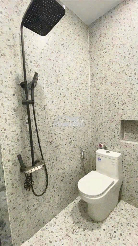 Hxh cao đạt quận 5 - 3m x 10m - 3 tầng - 4 phòng ngủ - hđt 18tr !!! - Ảnh 3
