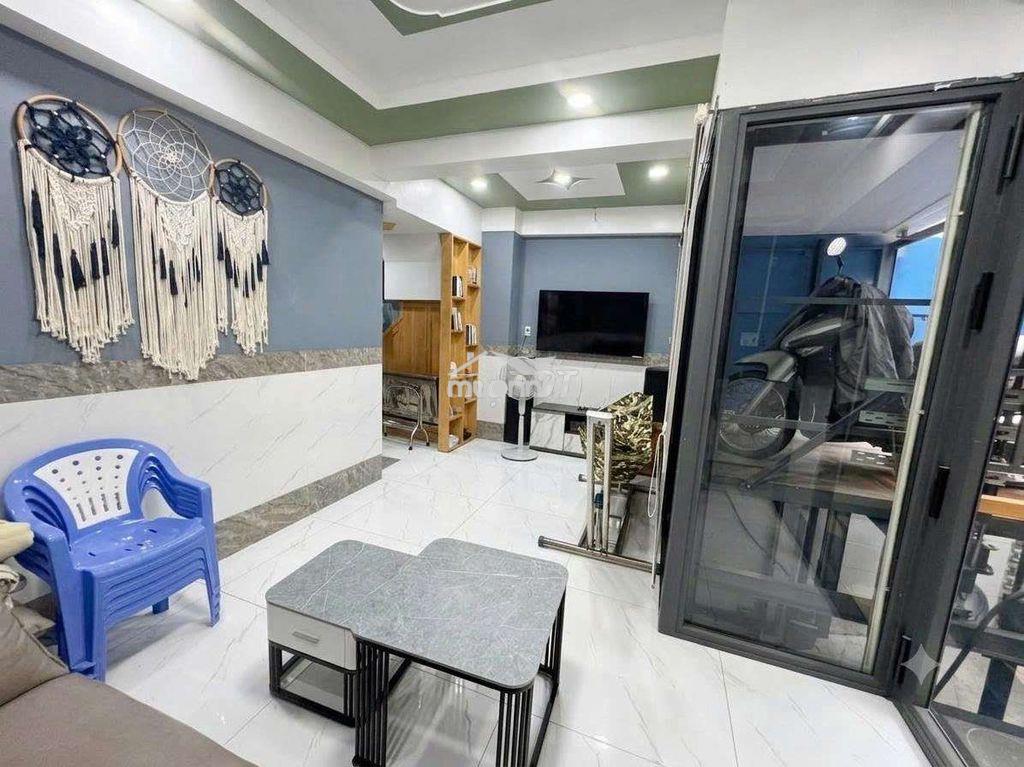 Bán tỏa căn hộ dòng tiền giảm mạnh - Ảnh 3