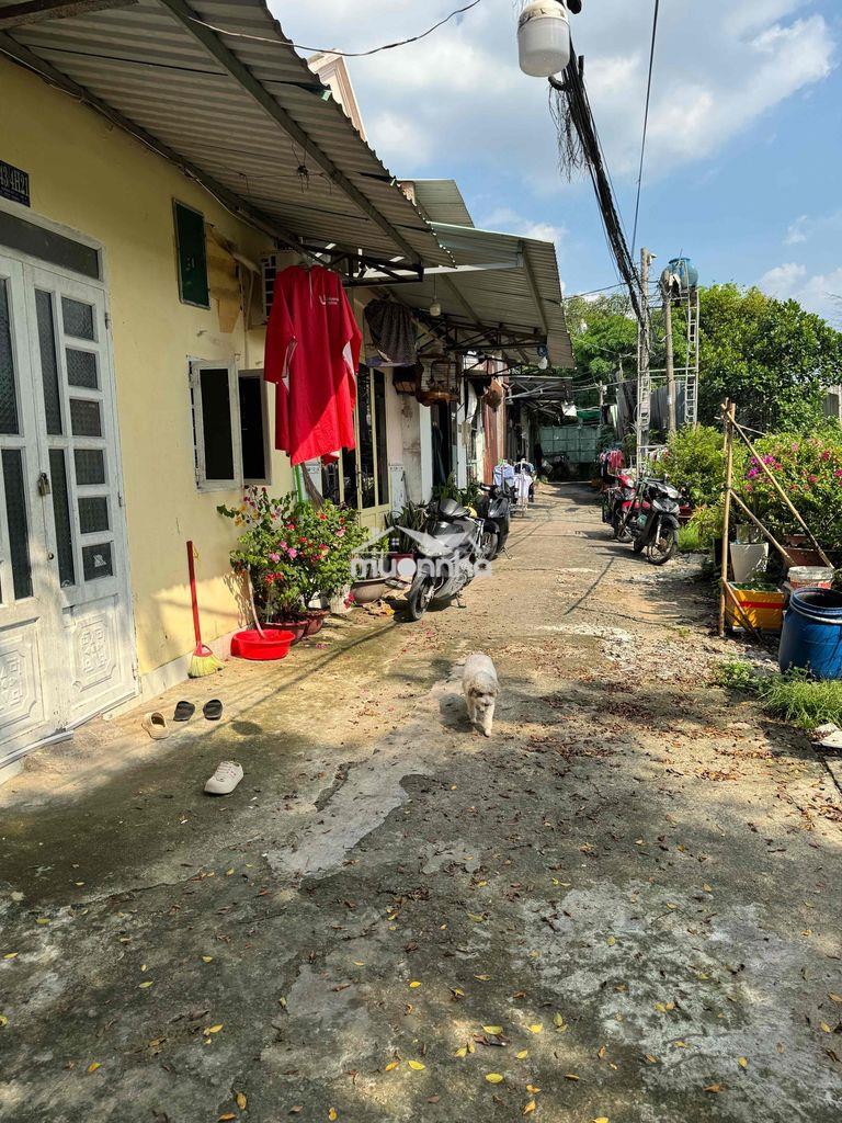 Cần bán gấp nhà cấp 4 hẻm xe hơi phường hiệp thành rất nhiều tiện ích