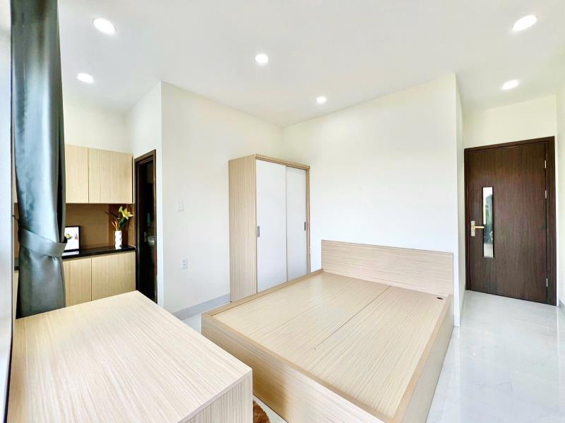 Cho thuê phòng ban công mới xây - gần emart phan huy ích - Ảnh 3