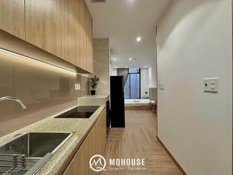 Cho thuê chdv - 30m2 có ban công thiết kế hiện đại dạng studio - ngay tại hai bà trưng, quận 3 gần chợ tân định và giáp với quận 1 - Ảnh 2