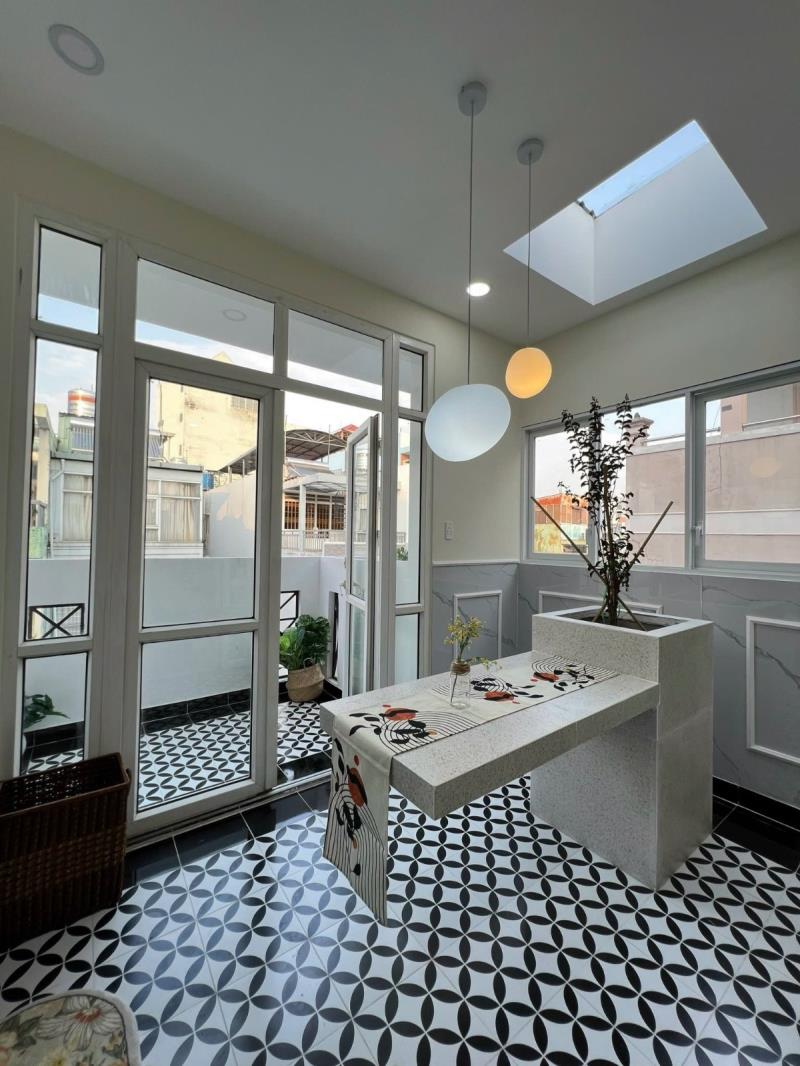 Căn hộ 1 phòng ngủ 45m2 ban công ngay giáp quận 1,3- hồ văn huê, phú nhuận - Ảnh 4