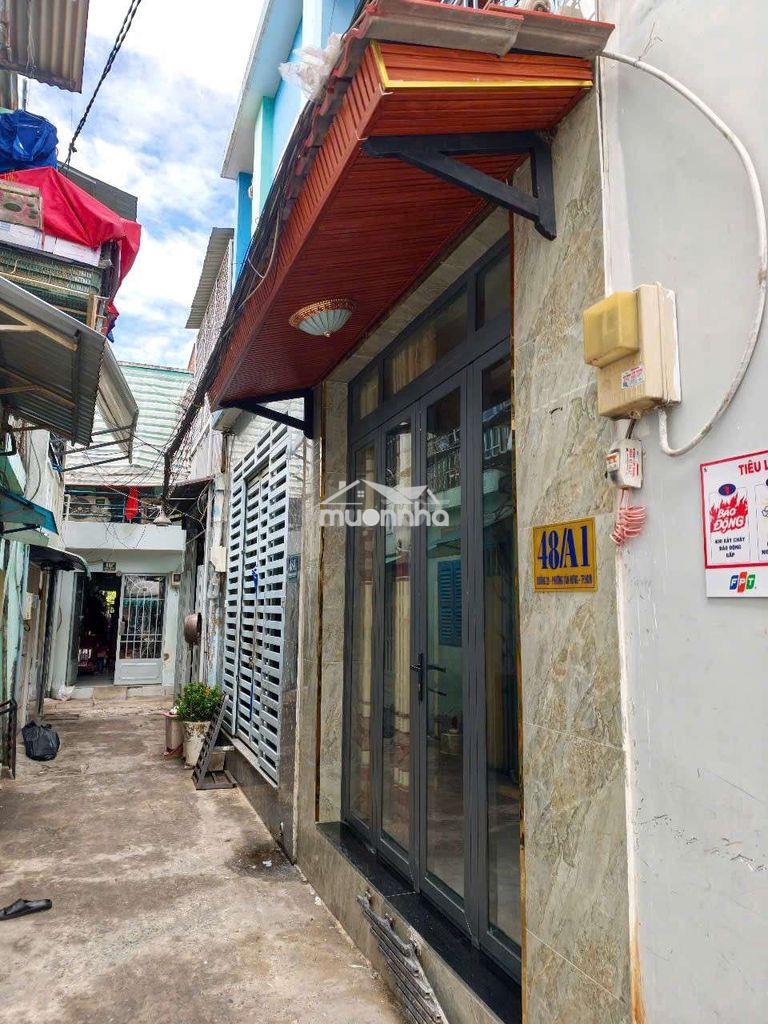 3,2 x6 1 trệt một lầu một lửng nhà bán chính chủ quận 7