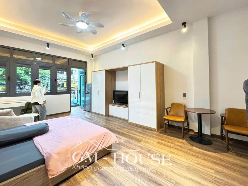 Cho thuê căn hộ mới, ban công máy giặt riêng ngay hàng xanh tiện đi q1,q2 đường võ oanh, bình thạnh - Ảnh 2
