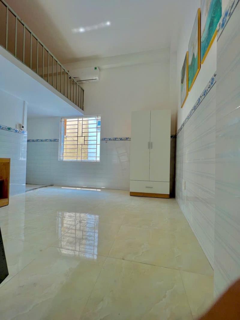 Phòng cho thuê dạng studio - full nội thất - cửa sổ trời | ngay etown cộng hoà - học viện hàng không - sân bay tân sơn nhất