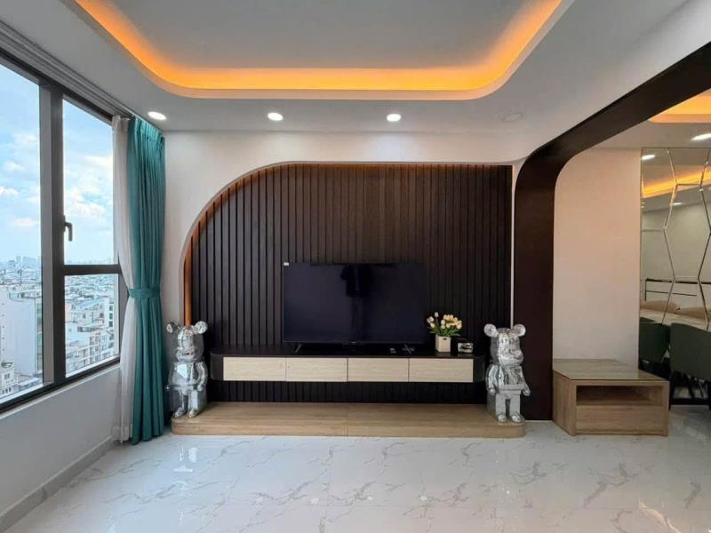  Chính chủ bán căn hộ 52m2- 2 tỷ 1 (2pn) shr,full nt,dọn ở, vay 90% nguyễn bỉnh kiêm ***
