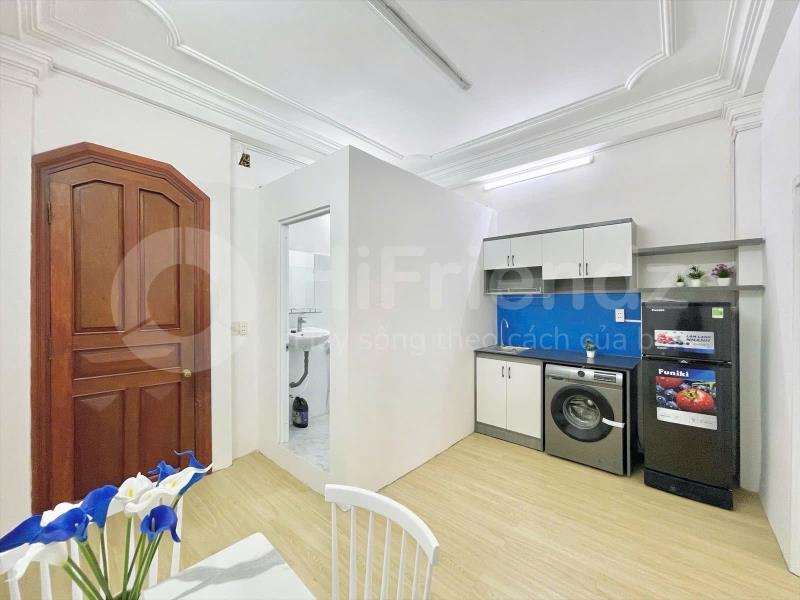 Cho thuê căn hộ 2 pn rộng 50m² thoáng mát – máy giặt riêng, full nội thất – đinh bộ lĩnh, bình thạnh gần hàng xanh - 0941746163 - Ảnh 3