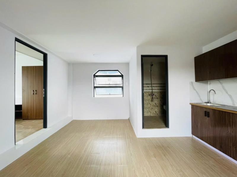 CĂN HỘ 2 PHÒNG NGỦ BAN CÔNG 70M2 KHÔNG GIỚI HẠN XE NGƯỜI Ở VỊ TRÍ: CÁCH MẠNG THÁNG 8 QUẬN 10 - TÂN BÌNH - Ảnh 3