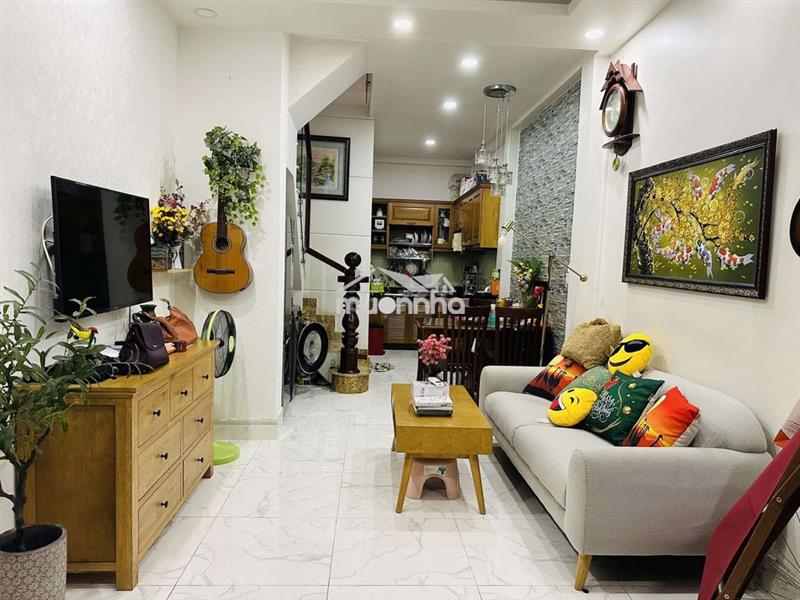 Cho thuê đẹp nhà 1 lầu 2pn 2wc