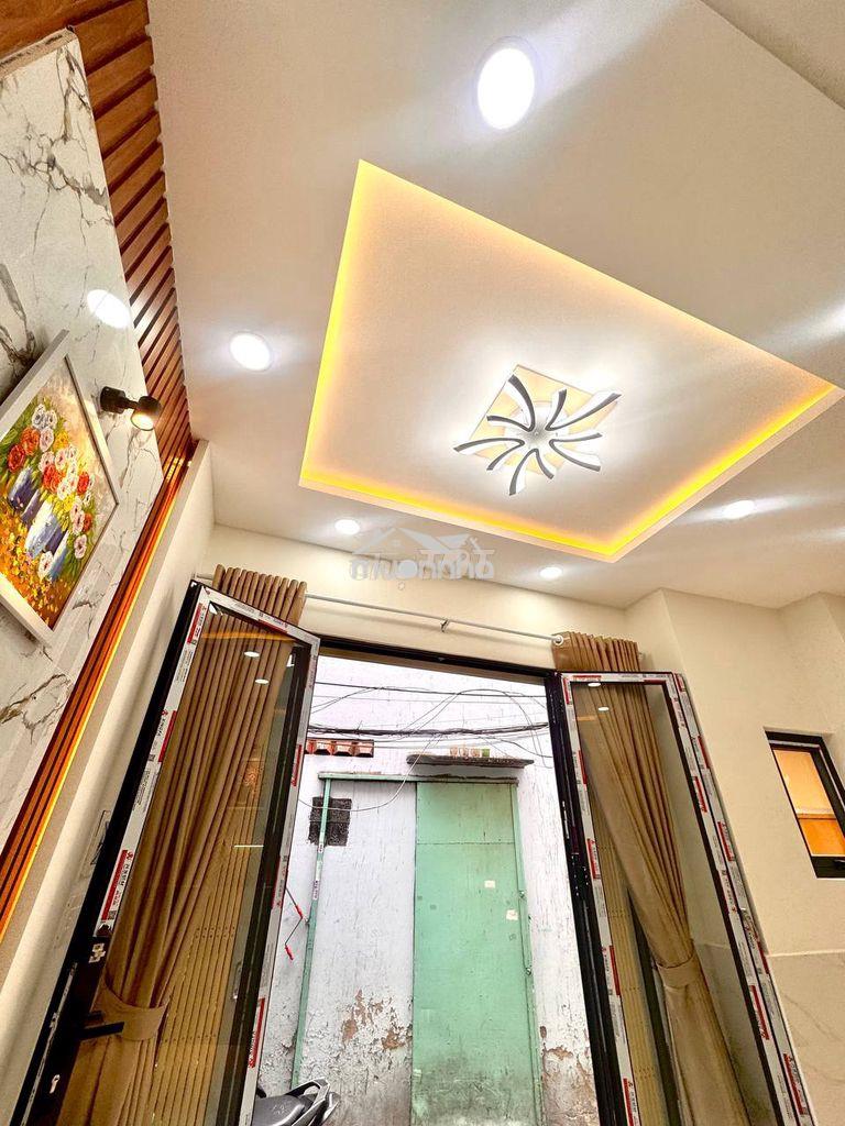 Nhà đẹp - mua về ở ngay - giá 3.x tỷ - 2pn wc - q8 sát bên q6 giáp qtt - Ảnh 2