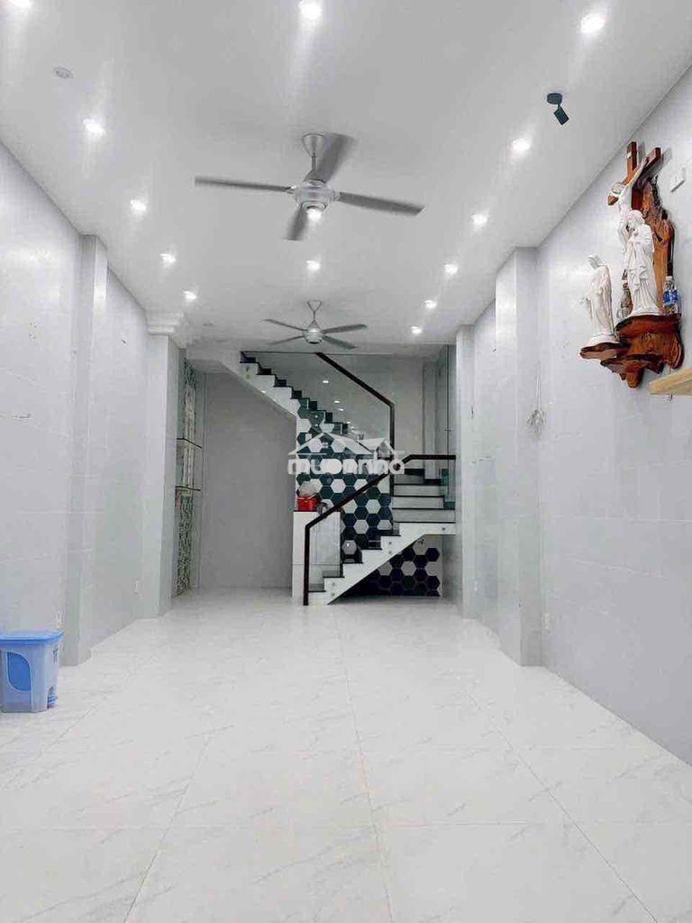 Nhà full nội thất sát aeon tân phú - 4m x 11m - 2 lầu - 3pn , 4wc