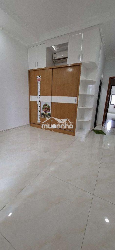 Nhà c thuê có nội thất. 4×24.đúc 4 lầ có sân để xe hơi. liên khu 4-5 - Ảnh 4