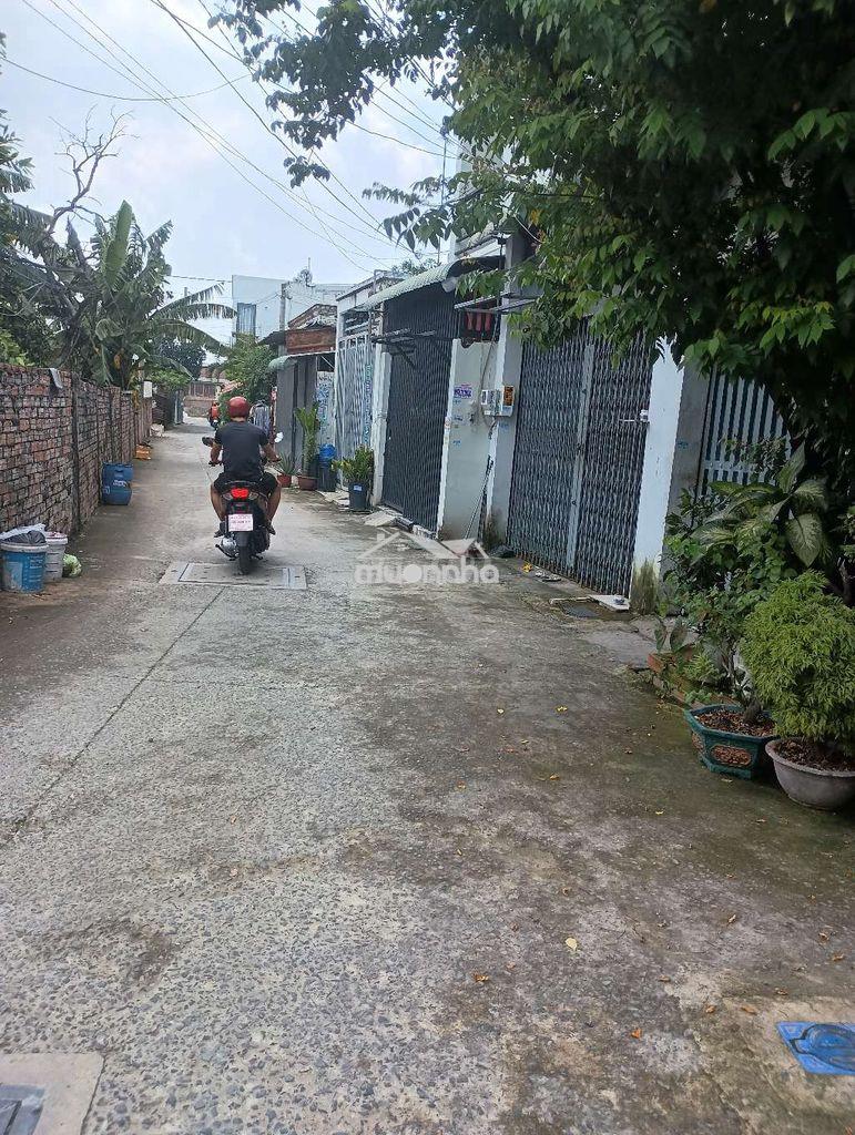 Bán gấp nhà cấp 4củ/thới tam thôn, hóc môn