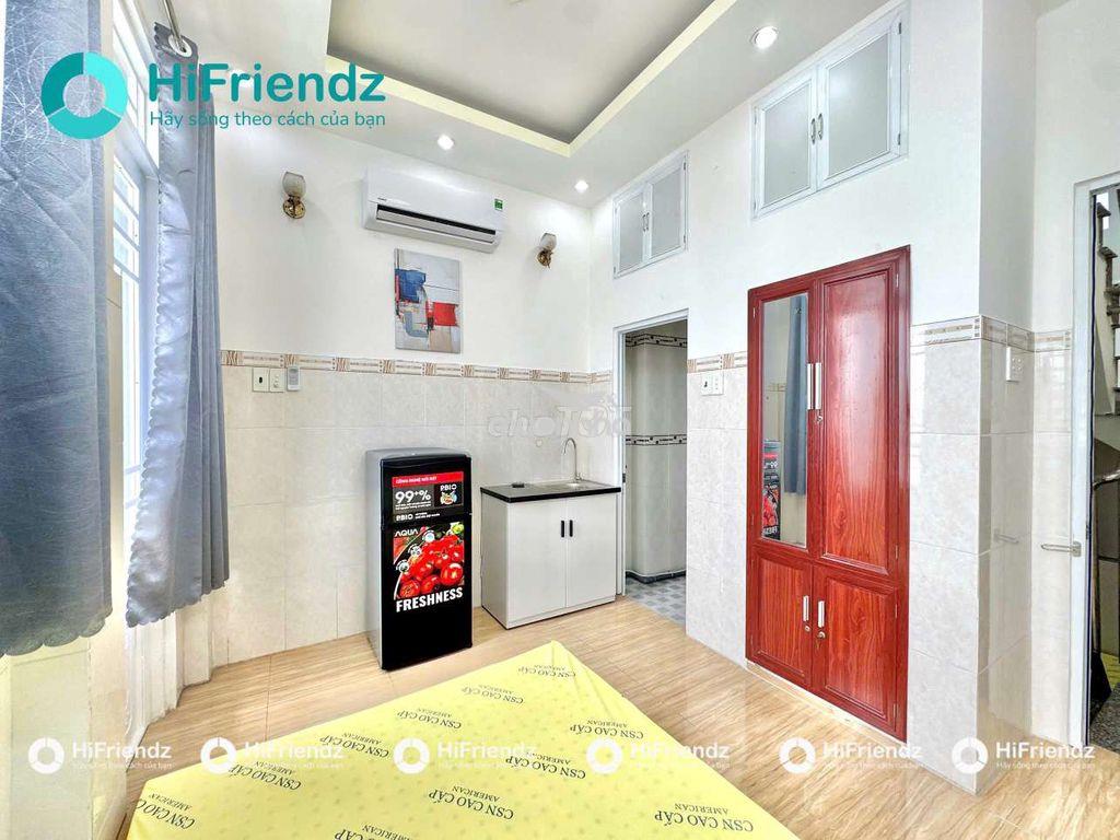 Phòng bancol đón nắng đầy đủ nội thất giá hạt dẻ - Ảnh 3