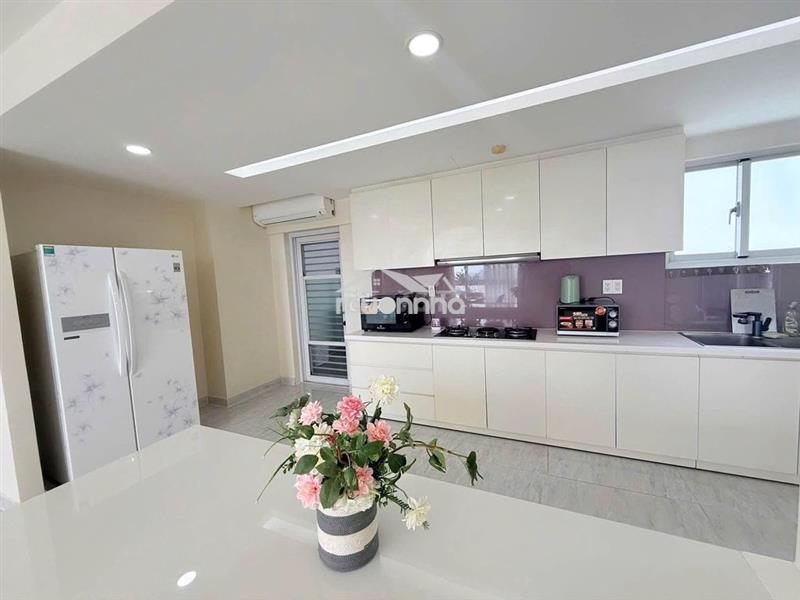 Kingston residence-hoàng văn thụ căn góc 3pn/ full nt giá 17 tr/th