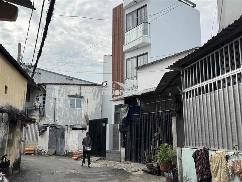 Nhà 2 tầng tân lập 1 thủ đức, 42m2 ngang 4.6m, 2pn, đường ô tô