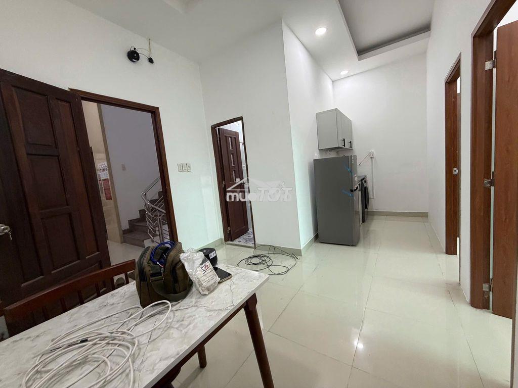 Cho thuê căn hộ 2pn mới_ hùng vương quận 5 _ thang máy, máy giặt riêng - Ảnh 4