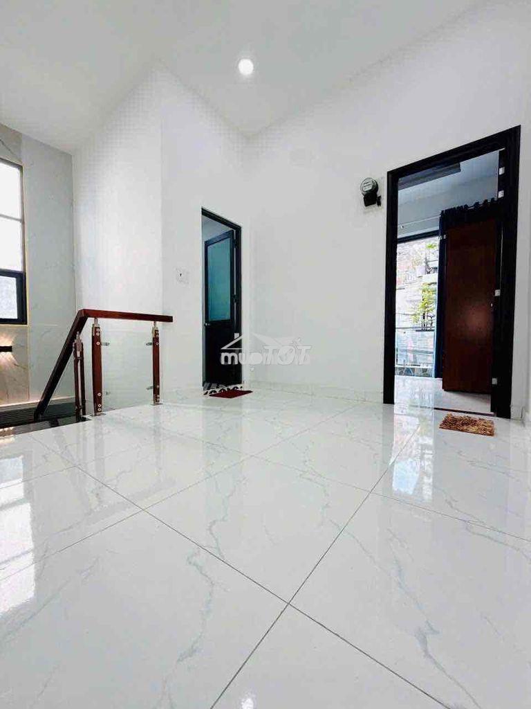 Nhà dtích lớn 75 m2 đất (5.2x14m),hẻm rộng 6 mét, âu dương lân p3 q8 - Ảnh 3