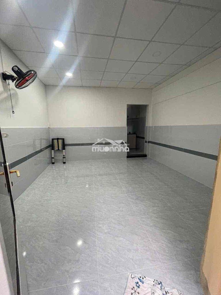 Nhà cho thuê hẻm tô hiến thành sẵn nội thất cơ bản - 4m x 10m - 2pn - Ảnh 3