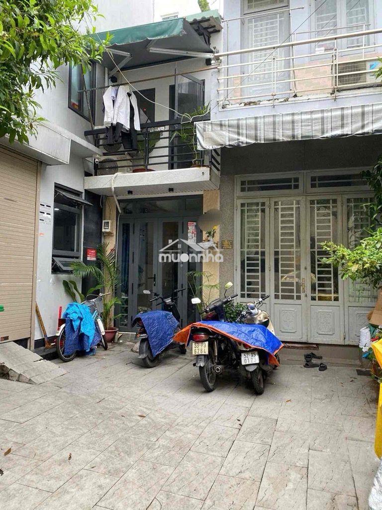 Cần bán gấp nhà 2pn có sân để xe rộng gần ung văn khiêm và khu d