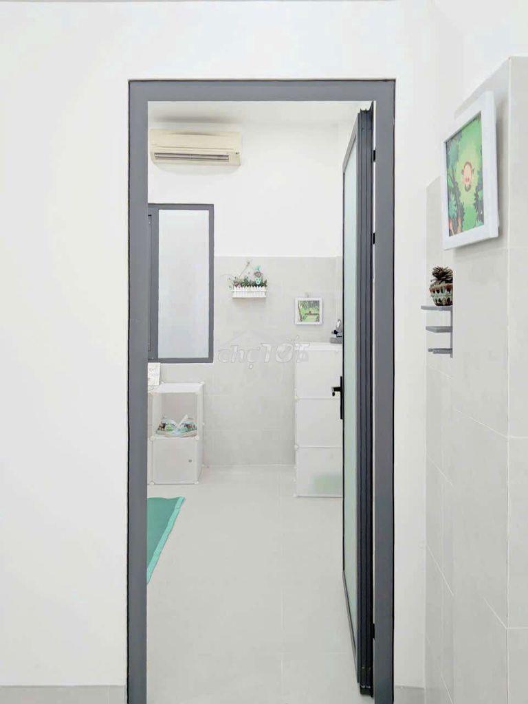 Nhà-nc-2pn-2wc- gia-11tr-tl-nhieu tứ- p7-q-phu nhuận  - Ảnh 3