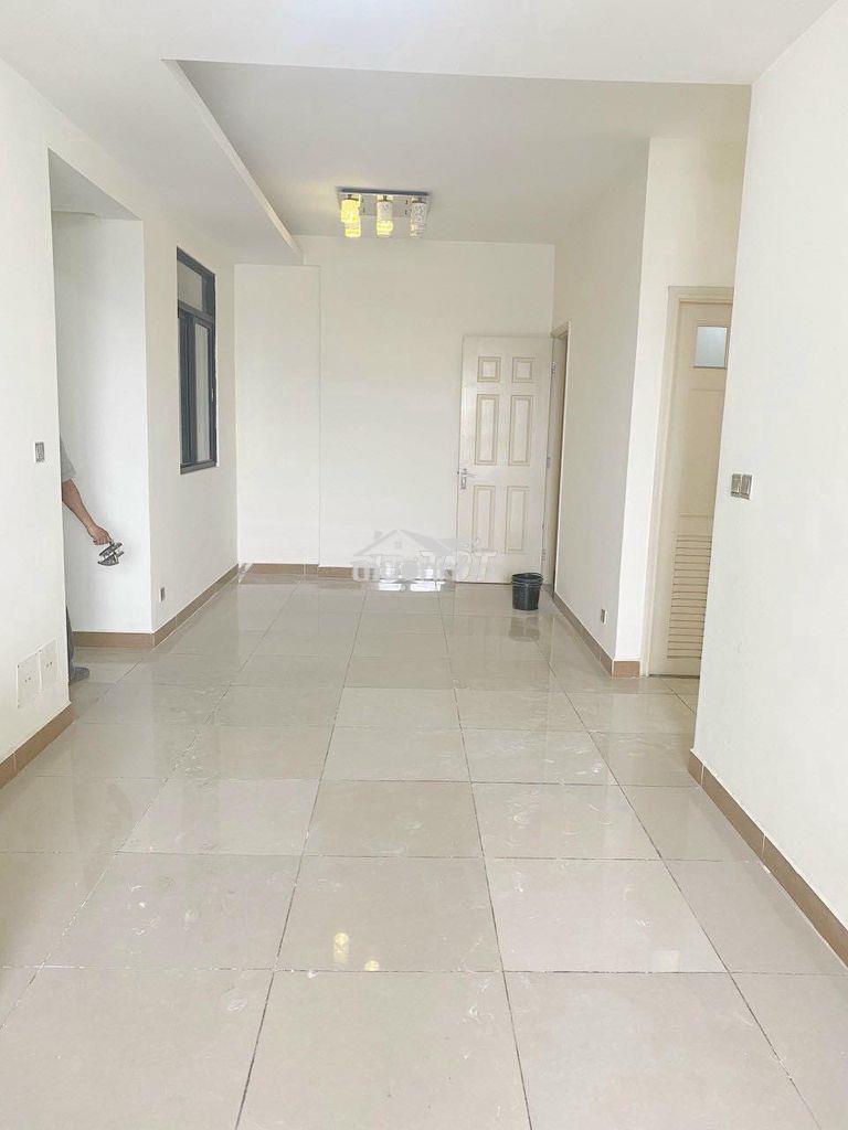 Bán căn hộ 161m2, 4pn, 4wc, view sông. giá 4,3 tỷ - Ảnh 3