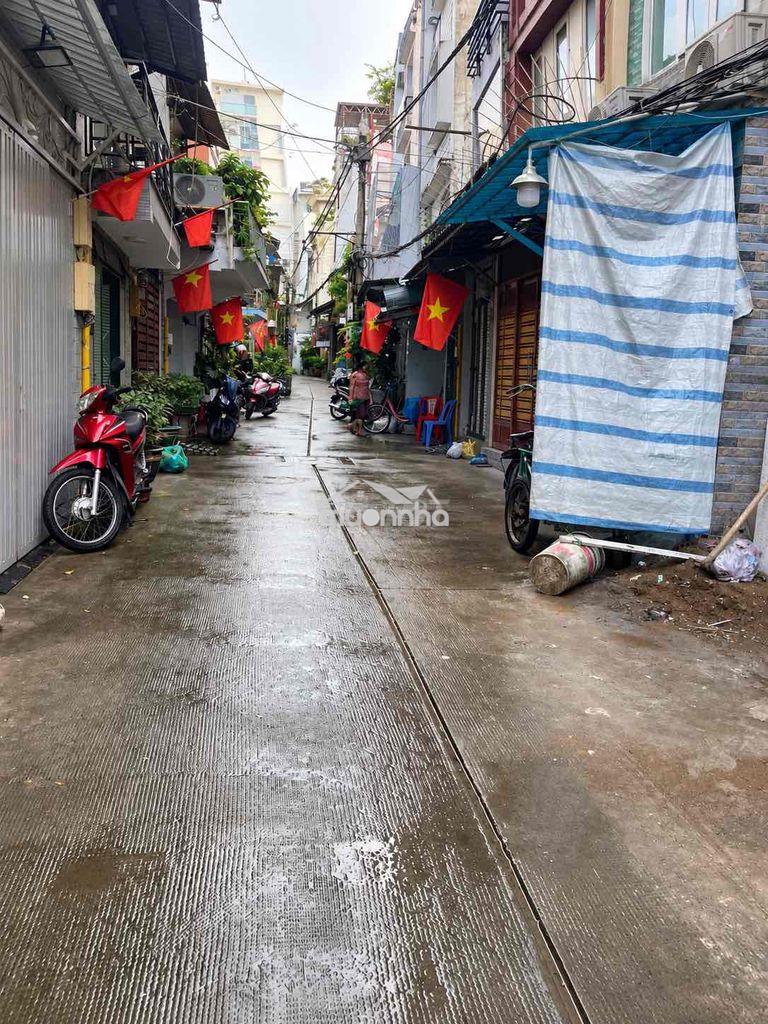 Cho thuê nhà hẻm xe hơi lý chính thắng q3, 1pn, giá 9 triệu/tháng