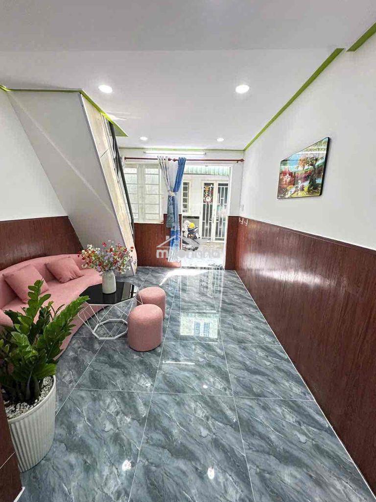 Nhà tx38 sau kdc thành đô 1 đối diện gần trường cđ điện lực ngã tư ga