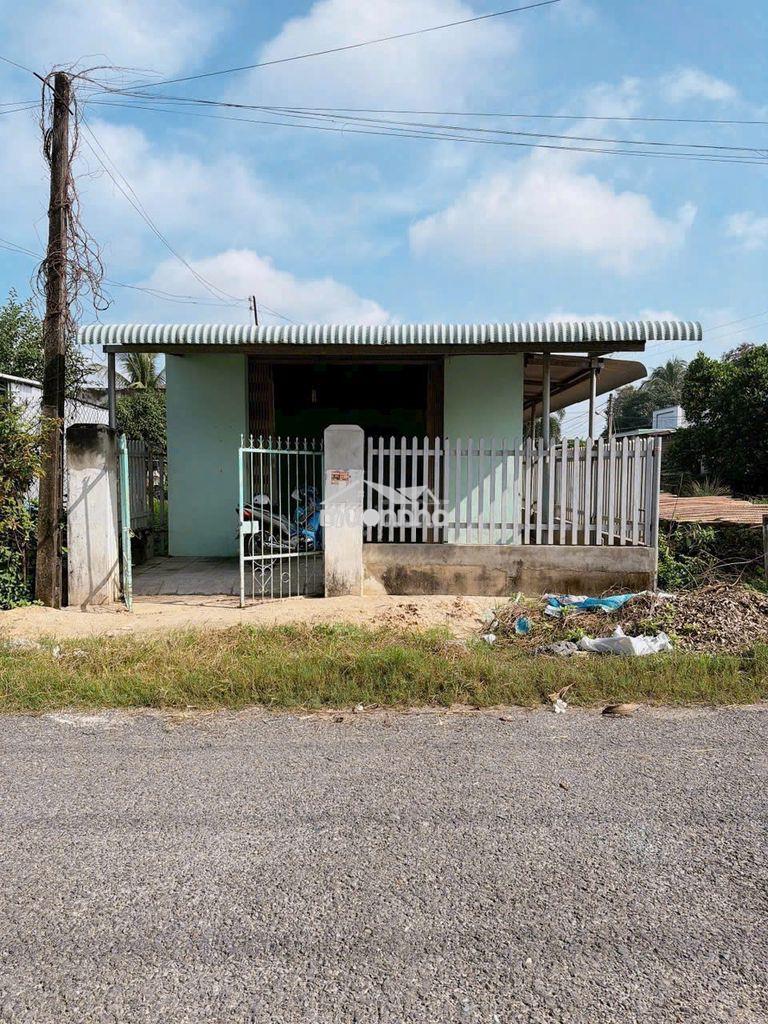 Ngộp chủ bán gấp căn nhà 131m2 tân phú trung củ chi ( full thổ cư )