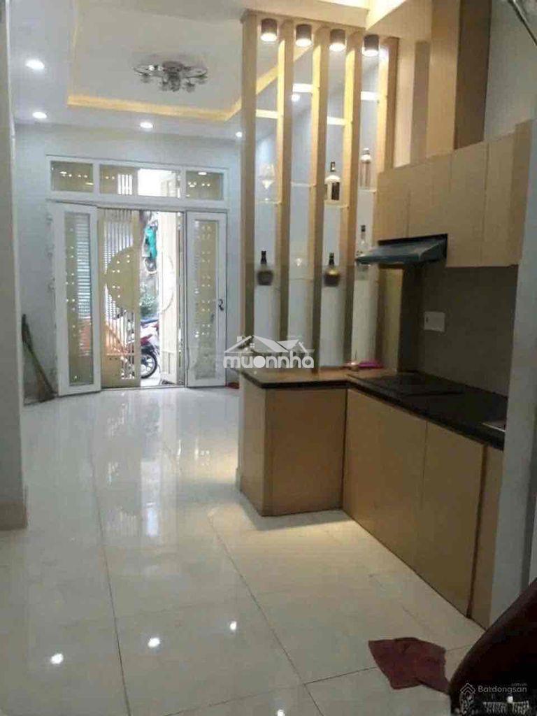 Cho thuê nhà hẻm xe hơi - 1 trệt 2 lầu sân thượng, quận 3 - Ảnh 3
