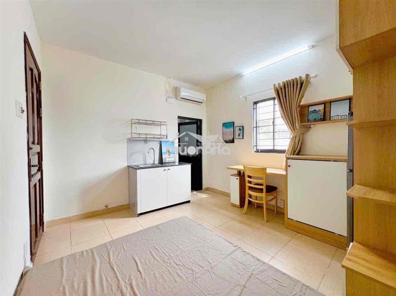 Cho thuê phòng cửa sổ trời, full nội thất gần ngã tư bảy hiền